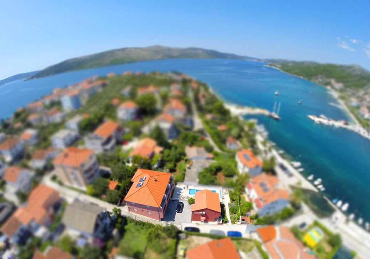 Apartments Stina Seget Vranjica Eksteriør billede